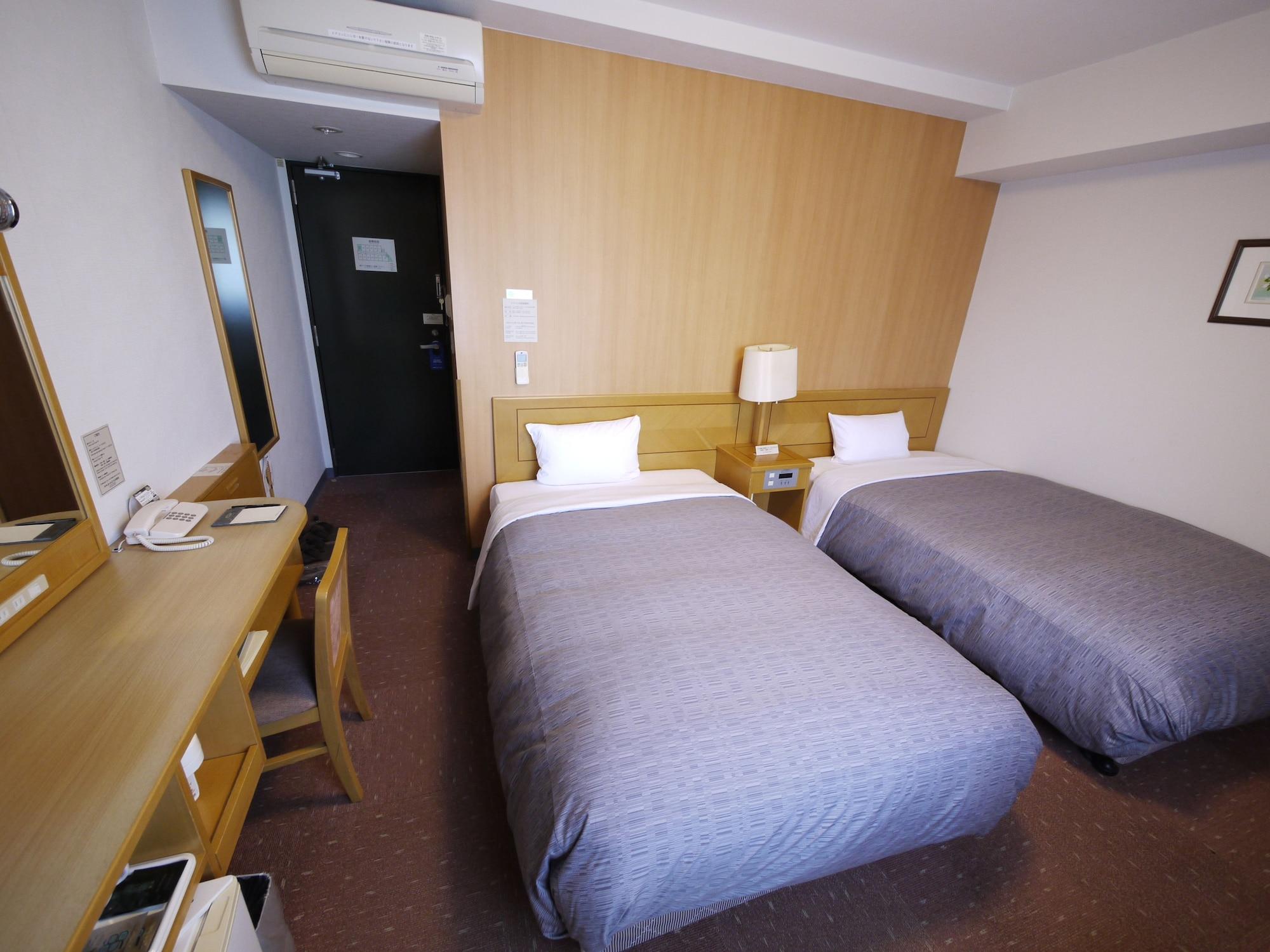 Hotel Route-Inn Oita Ekimae Exterior foto